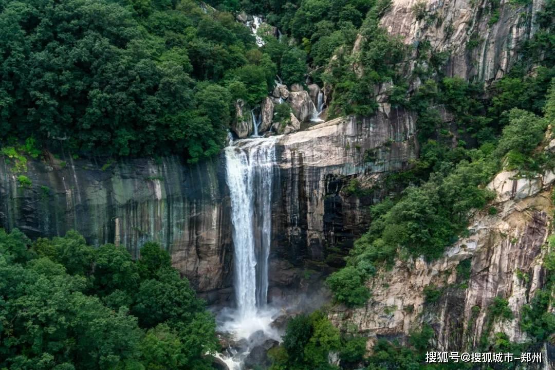 探索未知山峰